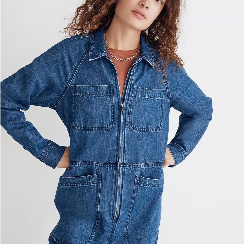 🥳Sale!  Madewell Garment- Dyed Denim Cropped Coverall Jumpsuit- price is firm